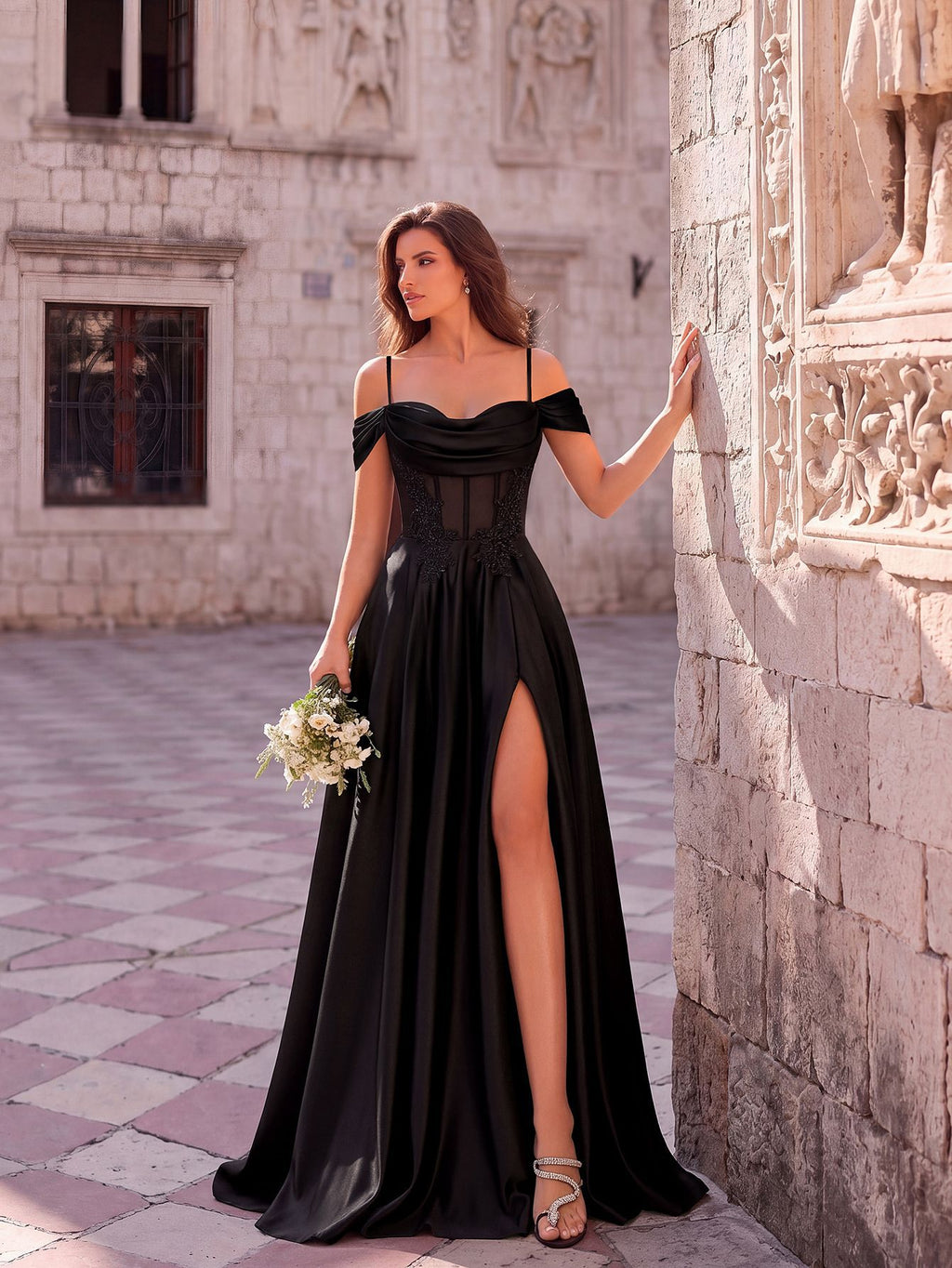 Leichte Luxus Sheer Spitze Satin Abendkleid Off-Schulter Strap Hochzeit Abendessen Langes Kleid